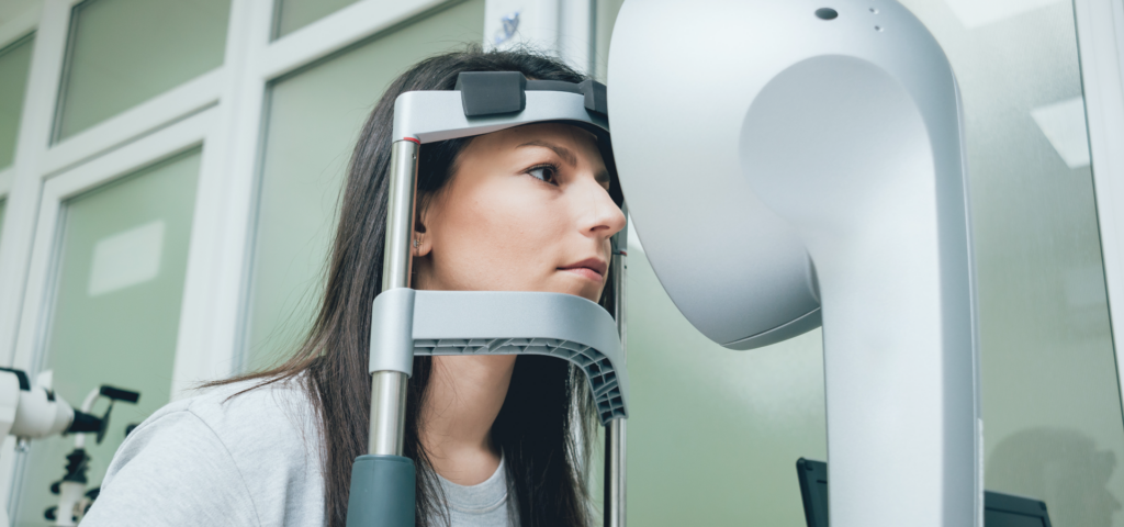 Para qué sirve una topografía corneal.